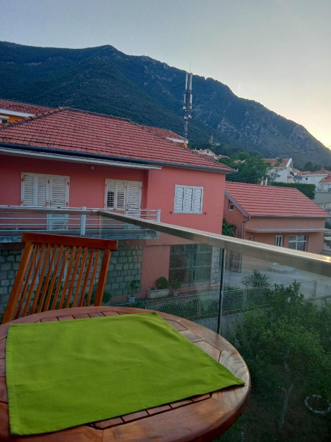 Apartments With Sea View In Prcanj 科托尔 外观 照片